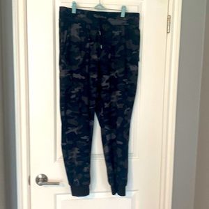 Chicos camouflage cargo pant size 12